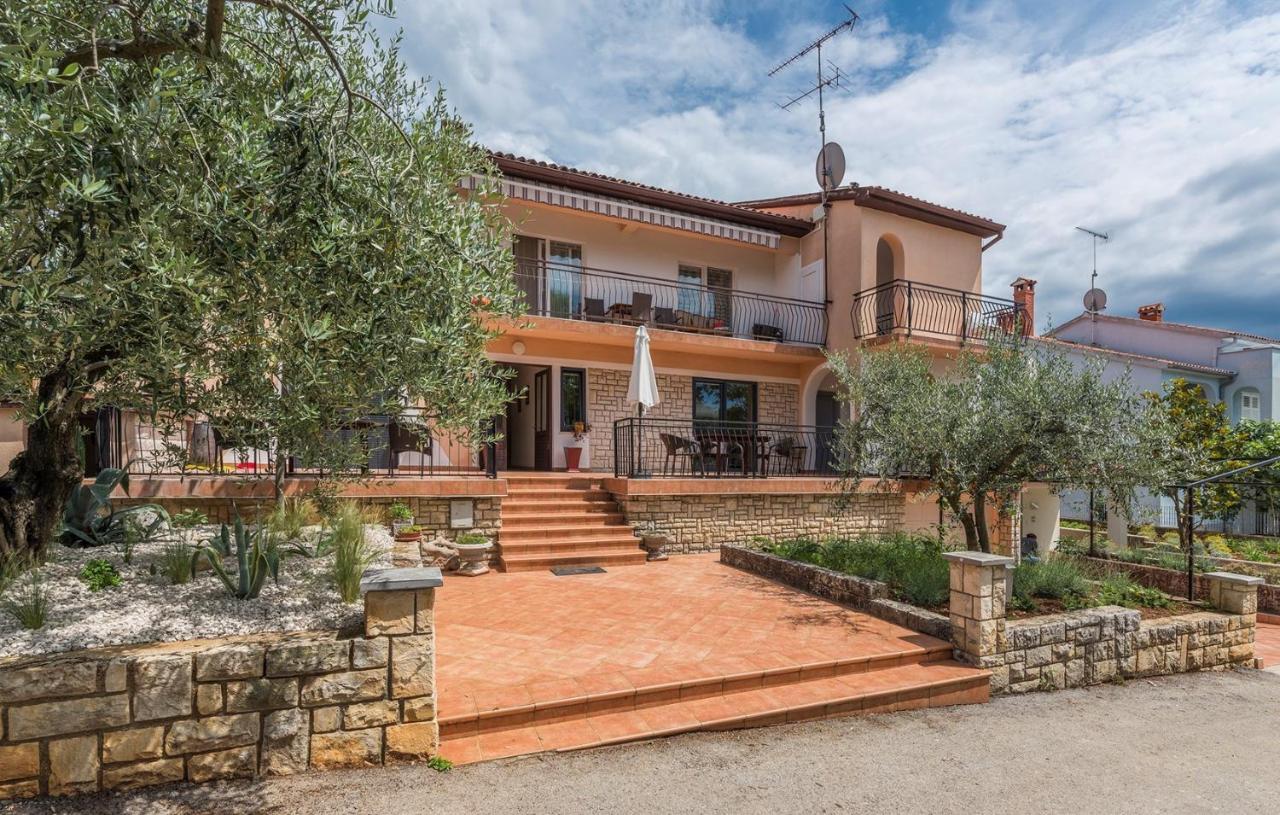 Apartments Zrnic Porec Exterior photo